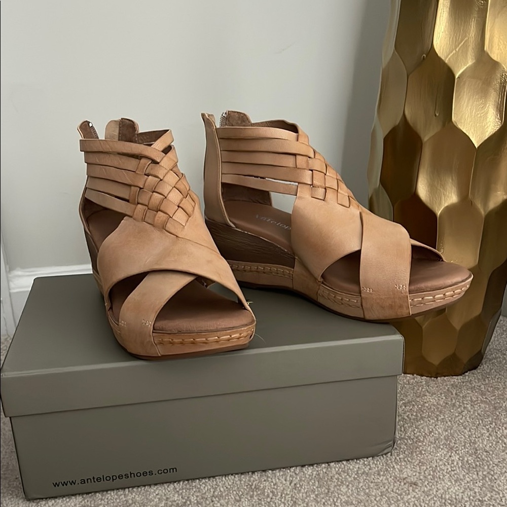 NWT Antelope Tan Sandals with Woven Straps and Platform Sole